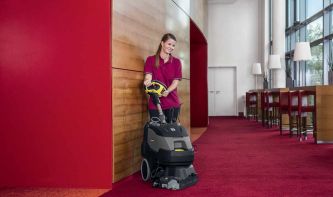 Stroj na �i�t�n� koberc� BRC 40/22 C