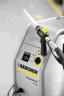 Za��zen� pro otrysk�v�n� such�m ledem IB 7/40 Adv